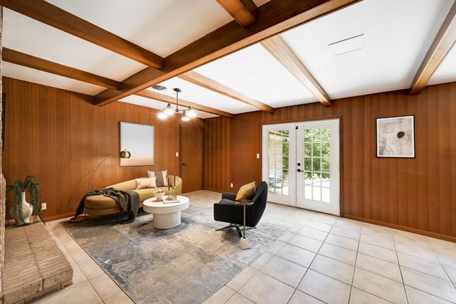 5912 Highland Hills DR, Austin, TX 78731