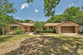 5912 Highland Hills DR, Austin, TX 78731