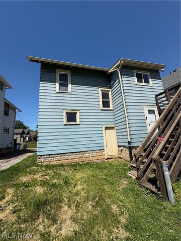 565 Brown Street, Akron, OH 44311