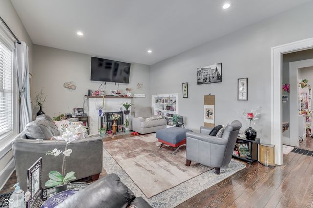 20 Colescott Street, Shelbyville, IN 46176