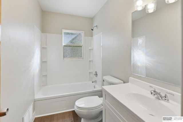 3503 N 55th Street, Omaha, NE 68104