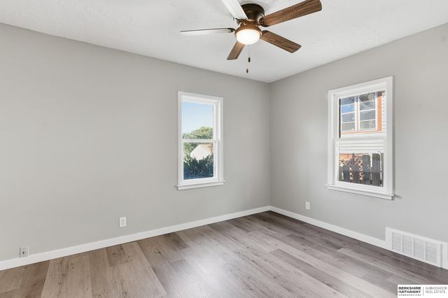 3503 N 55th Street, Omaha, NE 68104