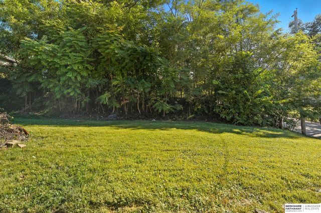 3503 N 55th Street, Omaha, NE 68104