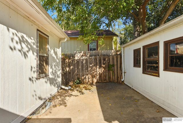 3503 N 55th Street, Omaha, NE 68104