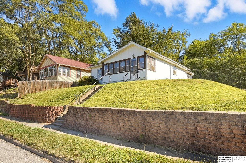 3503 N 55th Street, Omaha, NE 68104