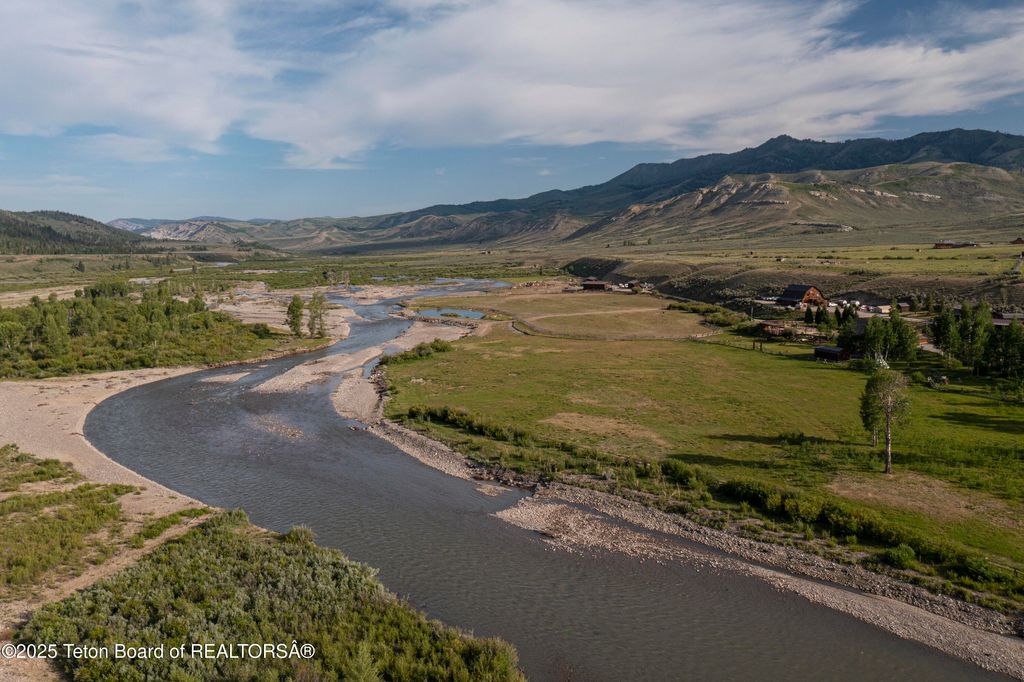 24700 E COTTONWOOD CREEK Road, Kelly, WY 83011 photo 32