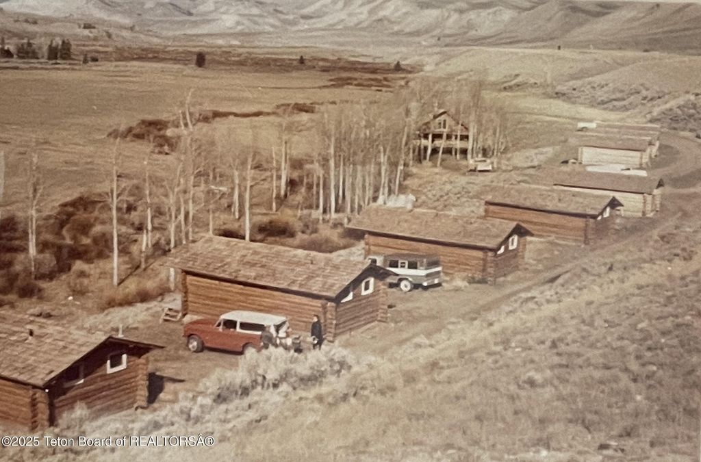 24700 E COTTONWOOD CREEK Road, Kelly, WY 83011 photo 50