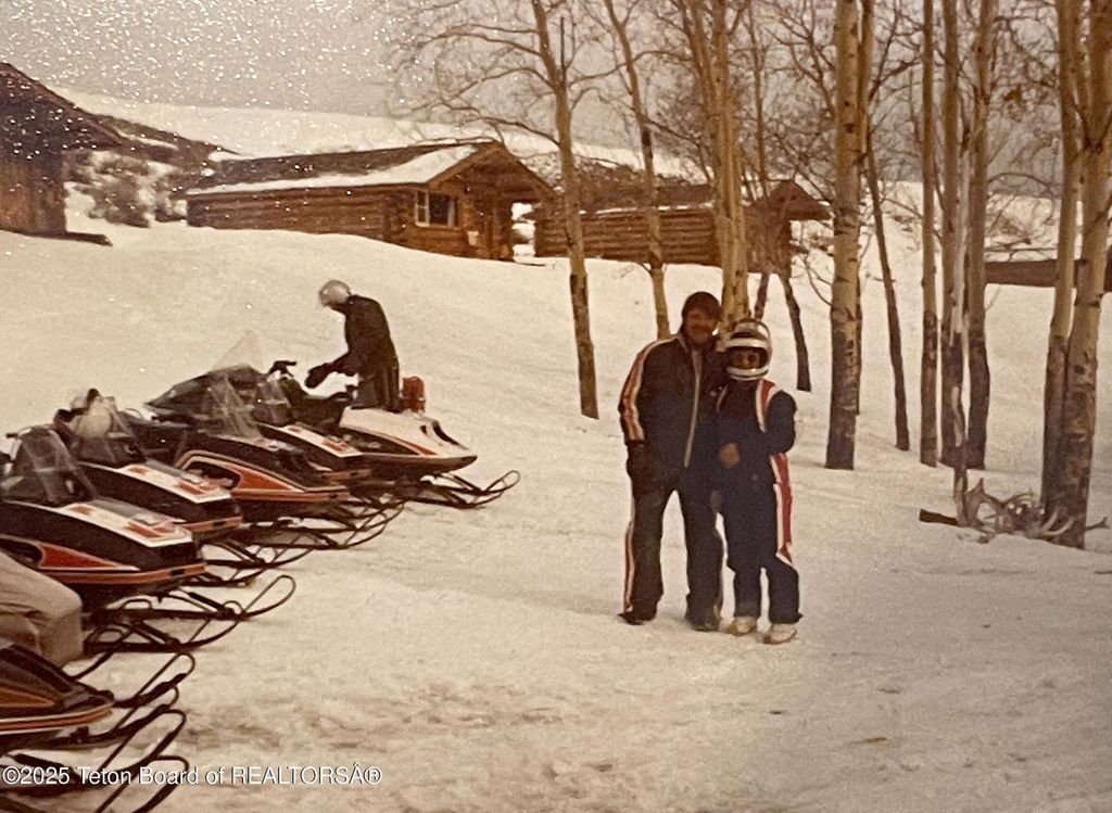 24700 E COTTONWOOD CREEK Road, Kelly, WY 83011 photo 52