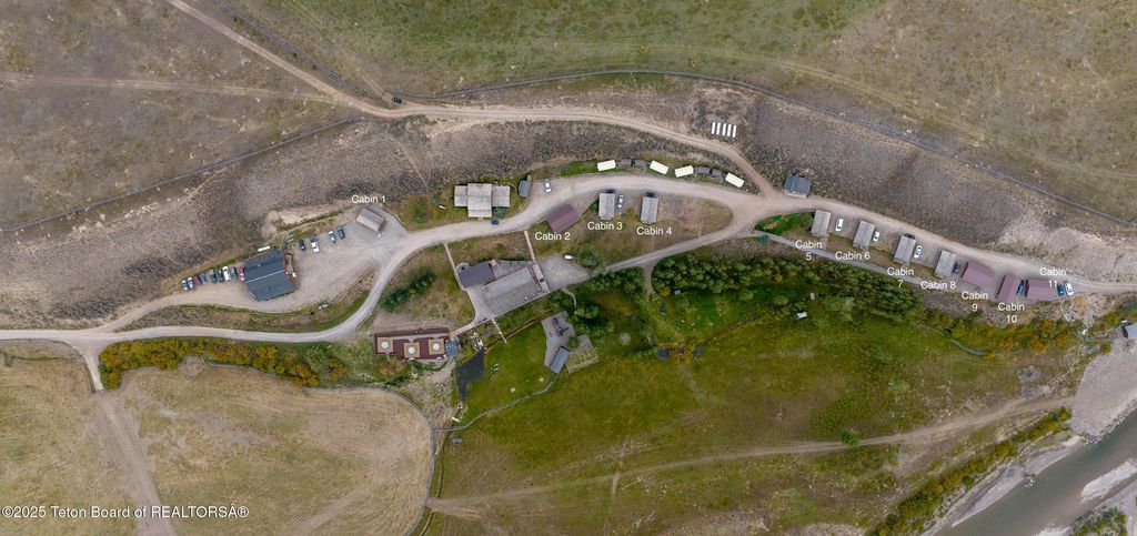 24700 E COTTONWOOD CREEK Road, Kelly, WY 83011 photo 8