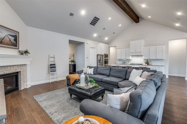 1405 Hackney Drive, Mansfield, TX 76063