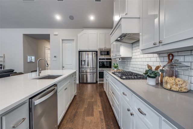 1405 Hackney Drive, Mansfield, TX 76063