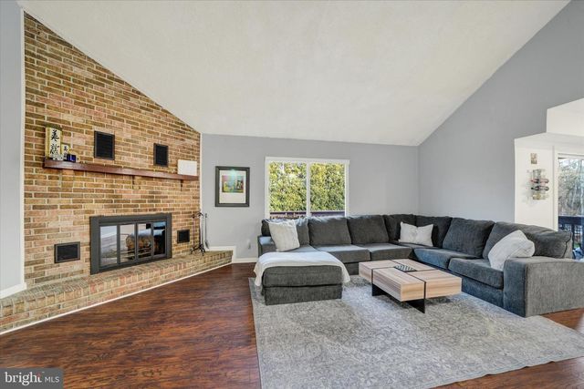 3525 HOPKINS DR, Wilmington, DE 19808