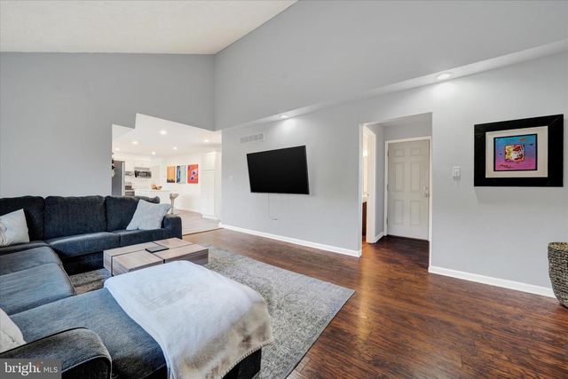 3525 HOPKINS DR, Wilmington, DE 19808