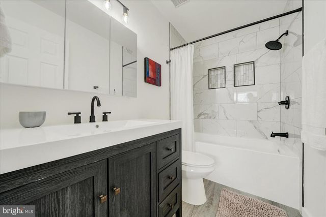 3525 HOPKINS DR, Wilmington, DE 19808