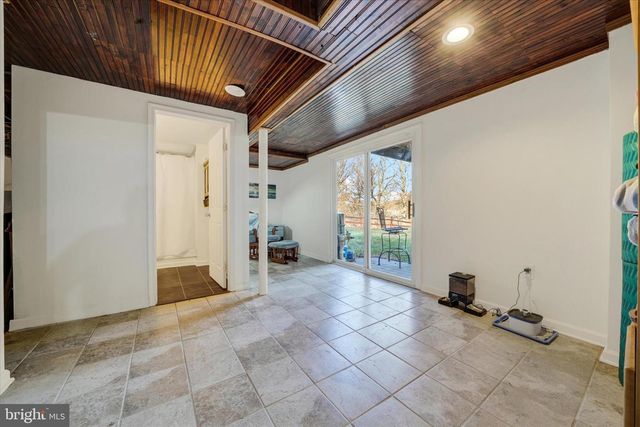 3525 HOPKINS DR, Wilmington, DE 19808