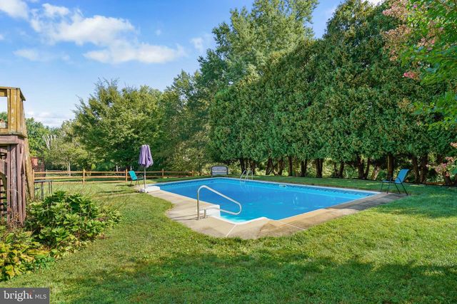 3525 HOPKINS DR, Wilmington, DE 19808