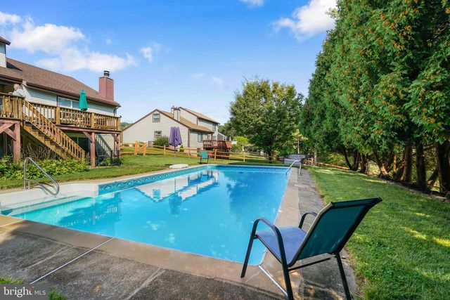 3525 HOPKINS DR, Wilmington, DE 19808