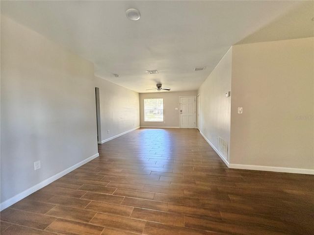 130 S BULOVA DRIVE, Apopka, FL 32703