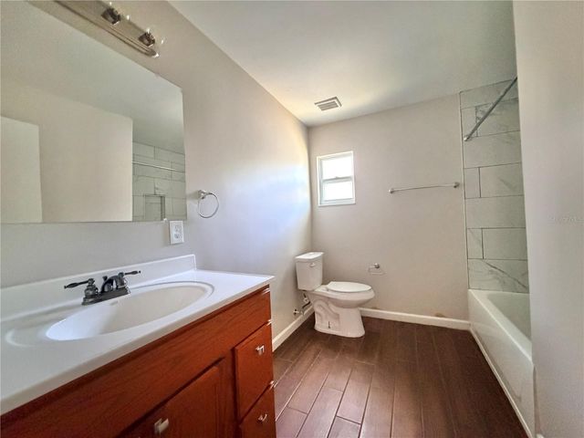 130 S BULOVA DRIVE, Apopka, FL 32703