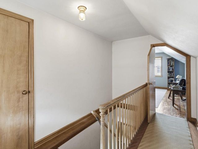 3015 N 80th STREET, Milwaukee, WI 53222