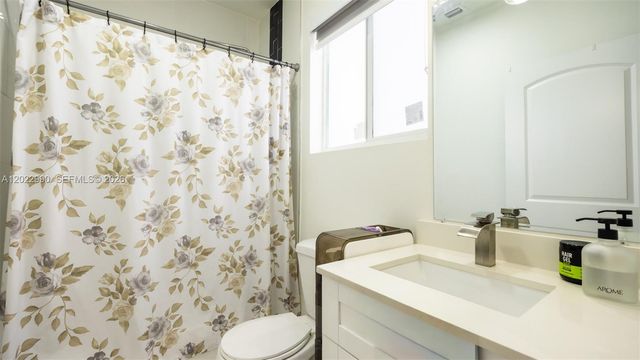 144 NW 16th St, Homestead, FL 33030