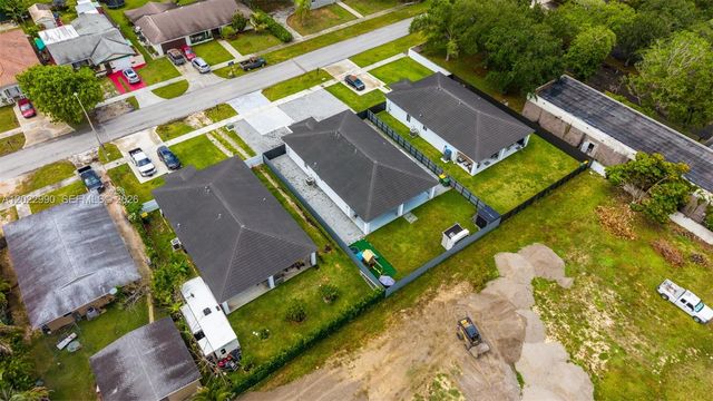 144 NW 16th St, Homestead, FL 33030
