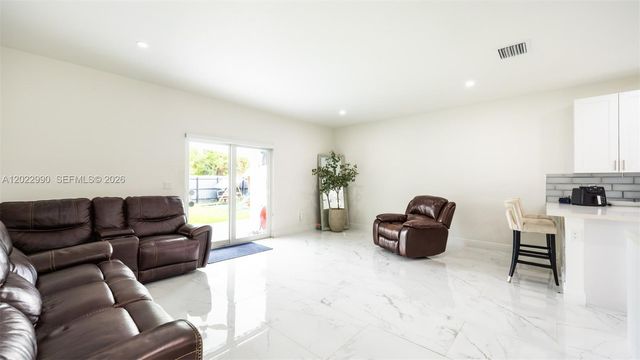 144 NW 16th St, Homestead, FL 33030