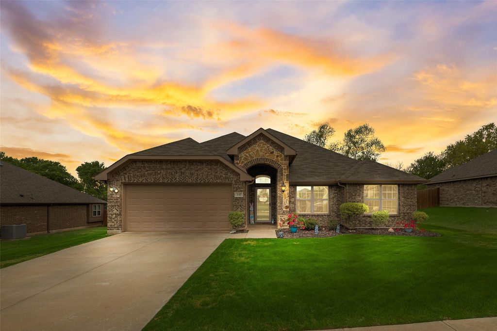 145 Fieldview Drive, Crandall, TX 75114