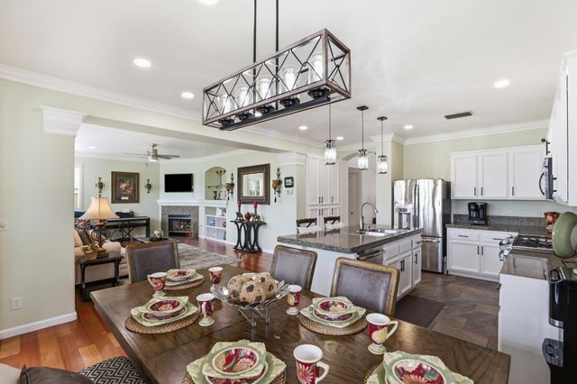 29 Windcatcher Ct, Sacramento, CA 95834