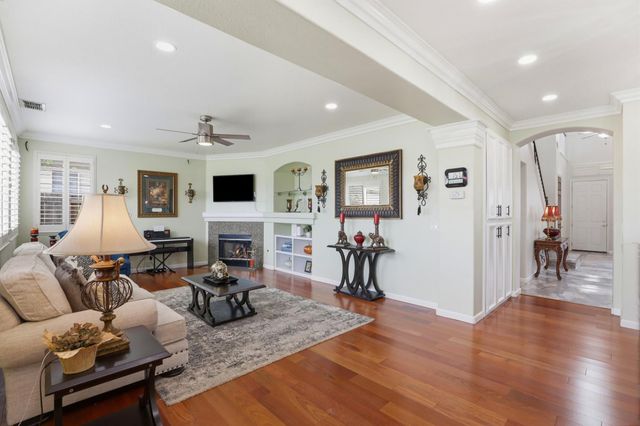 29 Windcatcher Ct, Sacramento, CA 95834