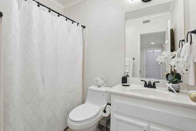 29 Windcatcher Ct, Sacramento, CA 95834