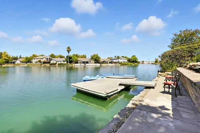 29 Windcatcher Ct, Sacramento, CA 95834