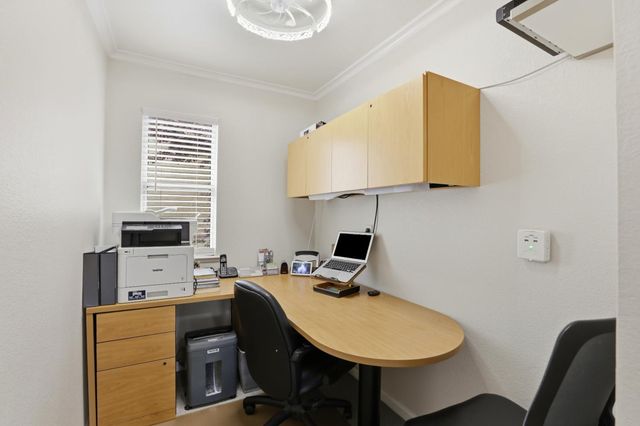 29 Windcatcher Ct, Sacramento, CA 95834