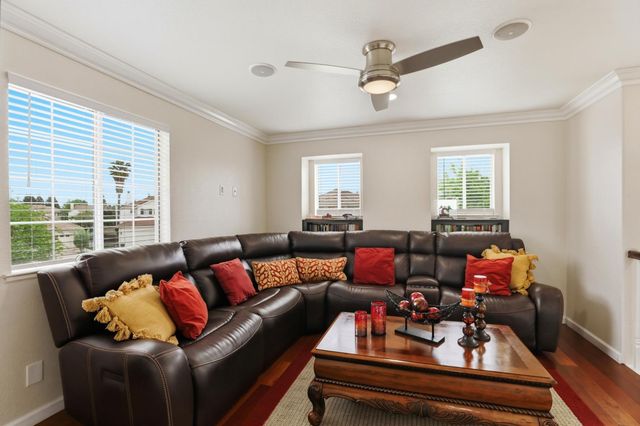 29 Windcatcher Ct, Sacramento, CA 95834