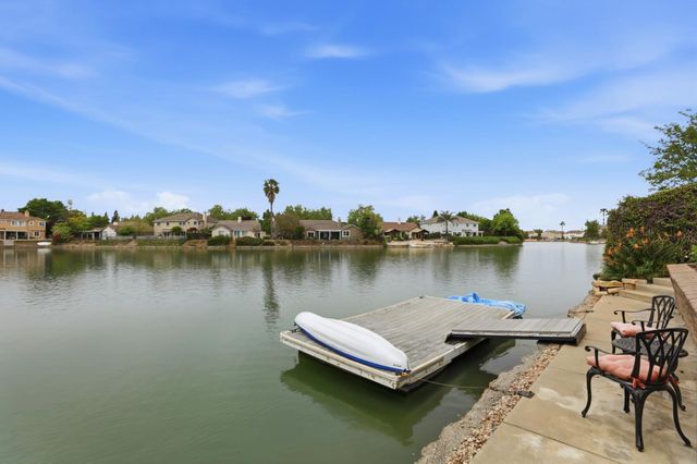 29 Windcatcher Ct, Sacramento, CA 95834