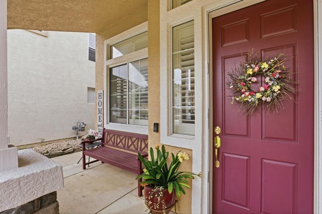 29 Windcatcher Ct, Sacramento, CA 95834