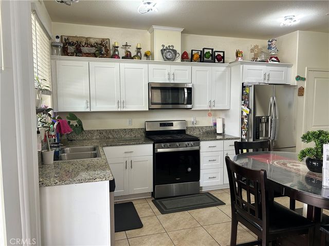 172 Korbel Avenue, Merced, CA 95348