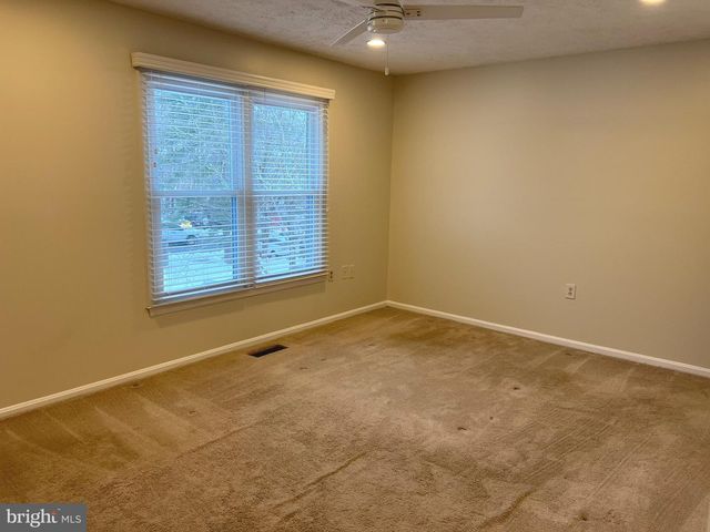 7321 STREAM WAY, Springfield, VA 22152