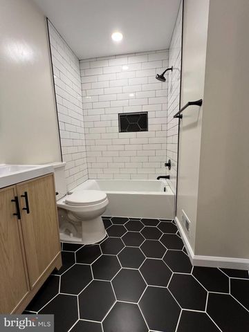 7321 STREAM WAY, Springfield, VA 22152