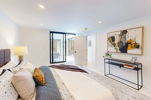 131-135 Charles Street 133, Cambridge, MA 02141