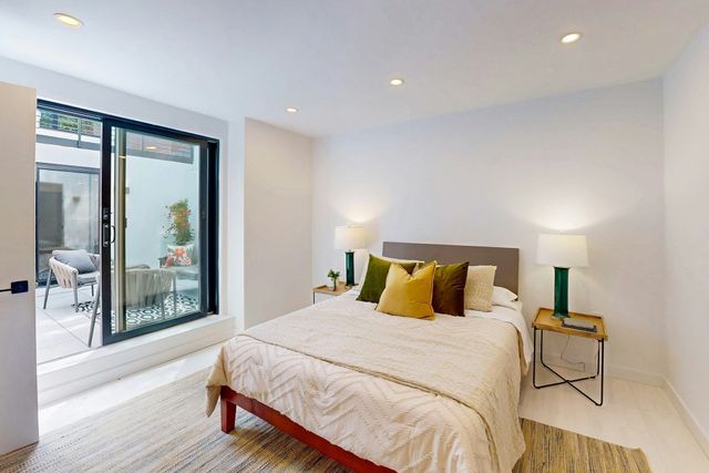 131-135 Charles Street 133, Cambridge, MA 02141