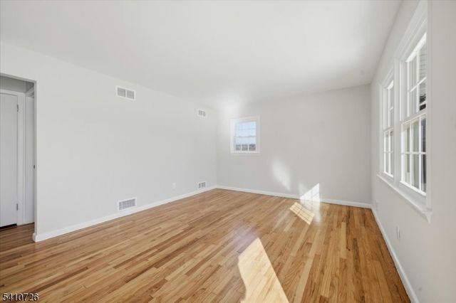 26 Louis Avenue, South Bound Brook Boro, NJ 08880