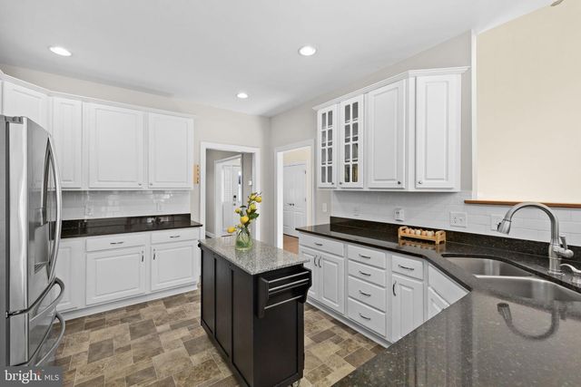 240 POPLAR RD, Fredericksburg, VA 22406