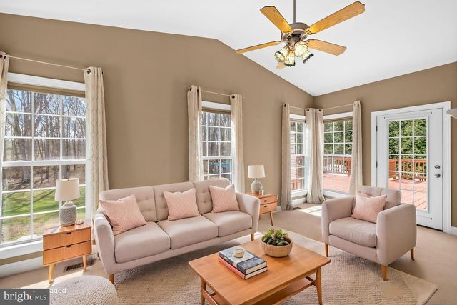 240 POPLAR RD, Fredericksburg, VA 22406