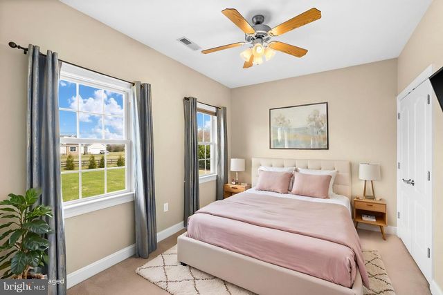 240 POPLAR RD, Fredericksburg, VA 22406