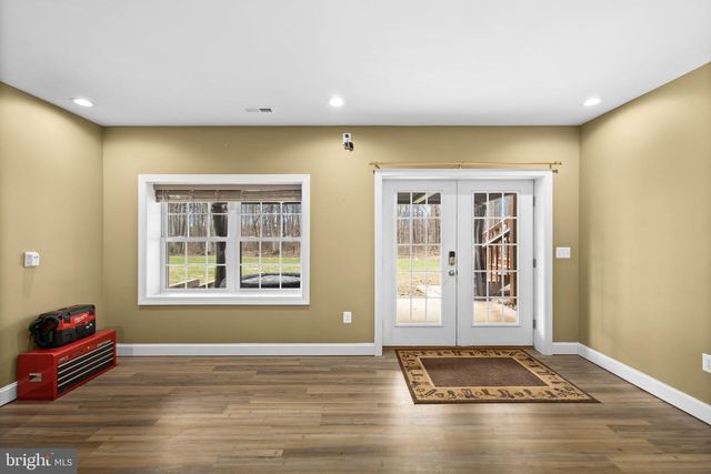 240 POPLAR RD, Fredericksburg, VA 22406