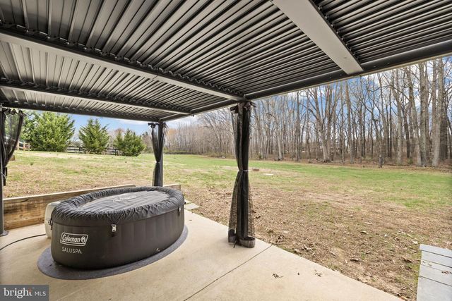 240 POPLAR RD, Fredericksburg, VA 22406