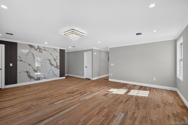 21719 135th Avenue, Springfield Gardens, NY 11413