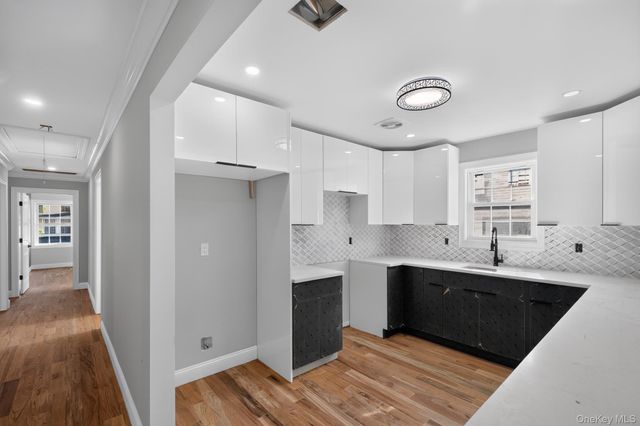21719 135th Avenue, Springfield Gardens, NY 11413