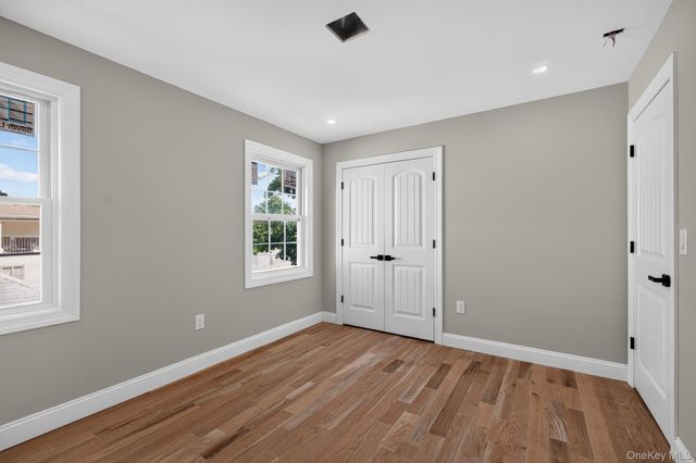 21719 135th Avenue, Springfield Gardens, NY 11413